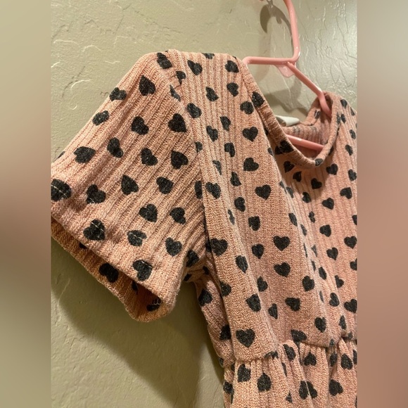 Heart Print Set - Top and Shorts - Picture 2 of 6